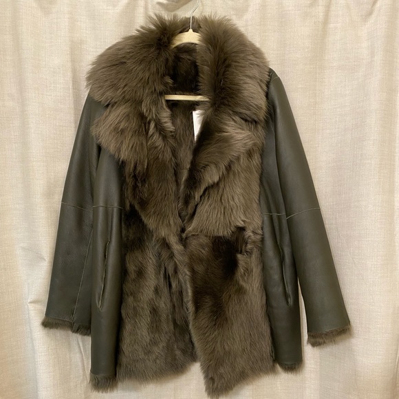 Theory overlay lamb shearling fur leather reversible coat - Picture 3 of 9